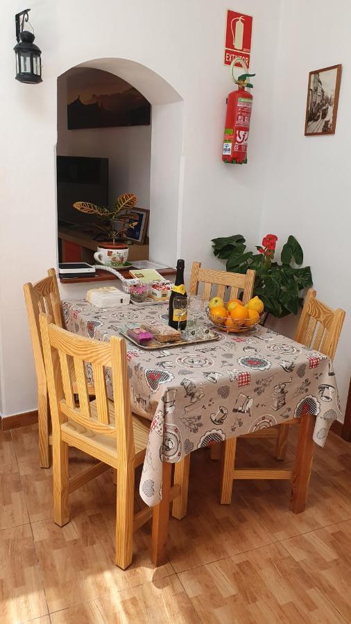 Casa Cueva Paquito Holiday home Vega de San Mateo